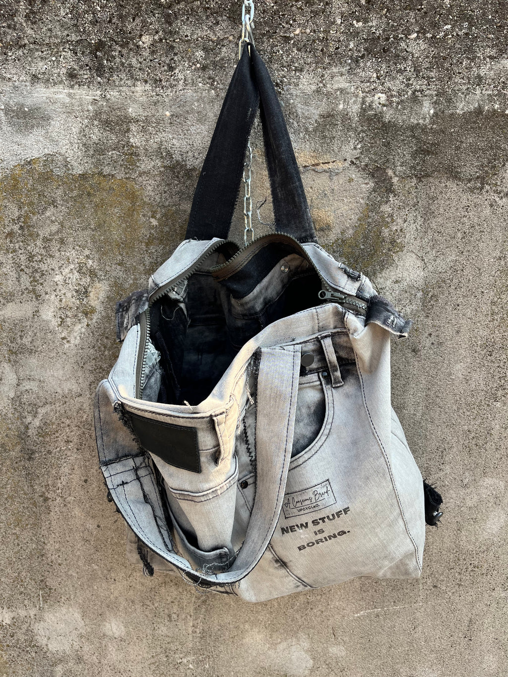 UPCYCLeD. Travel Bag