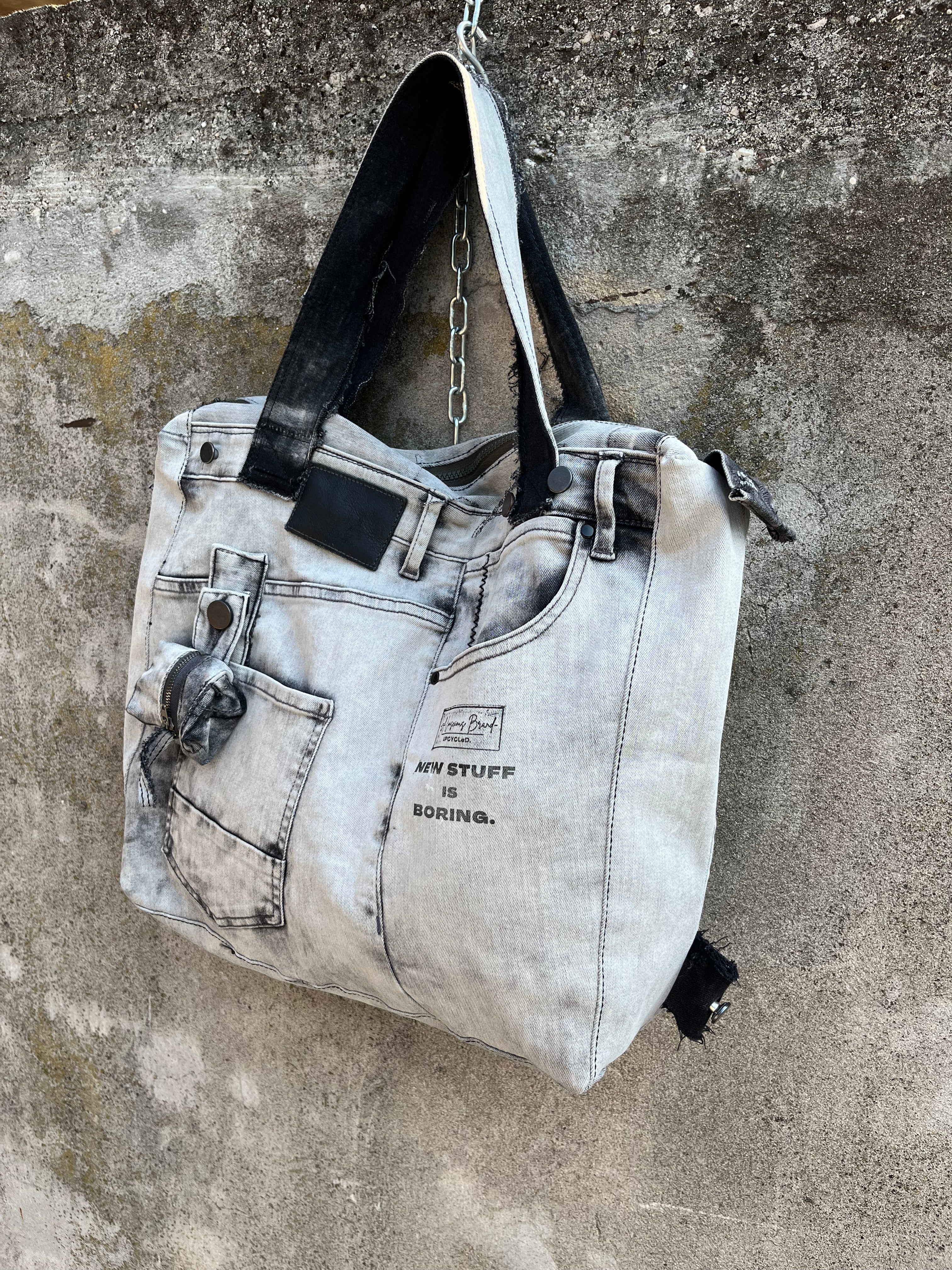 UPCYCLeD. Travel Bag