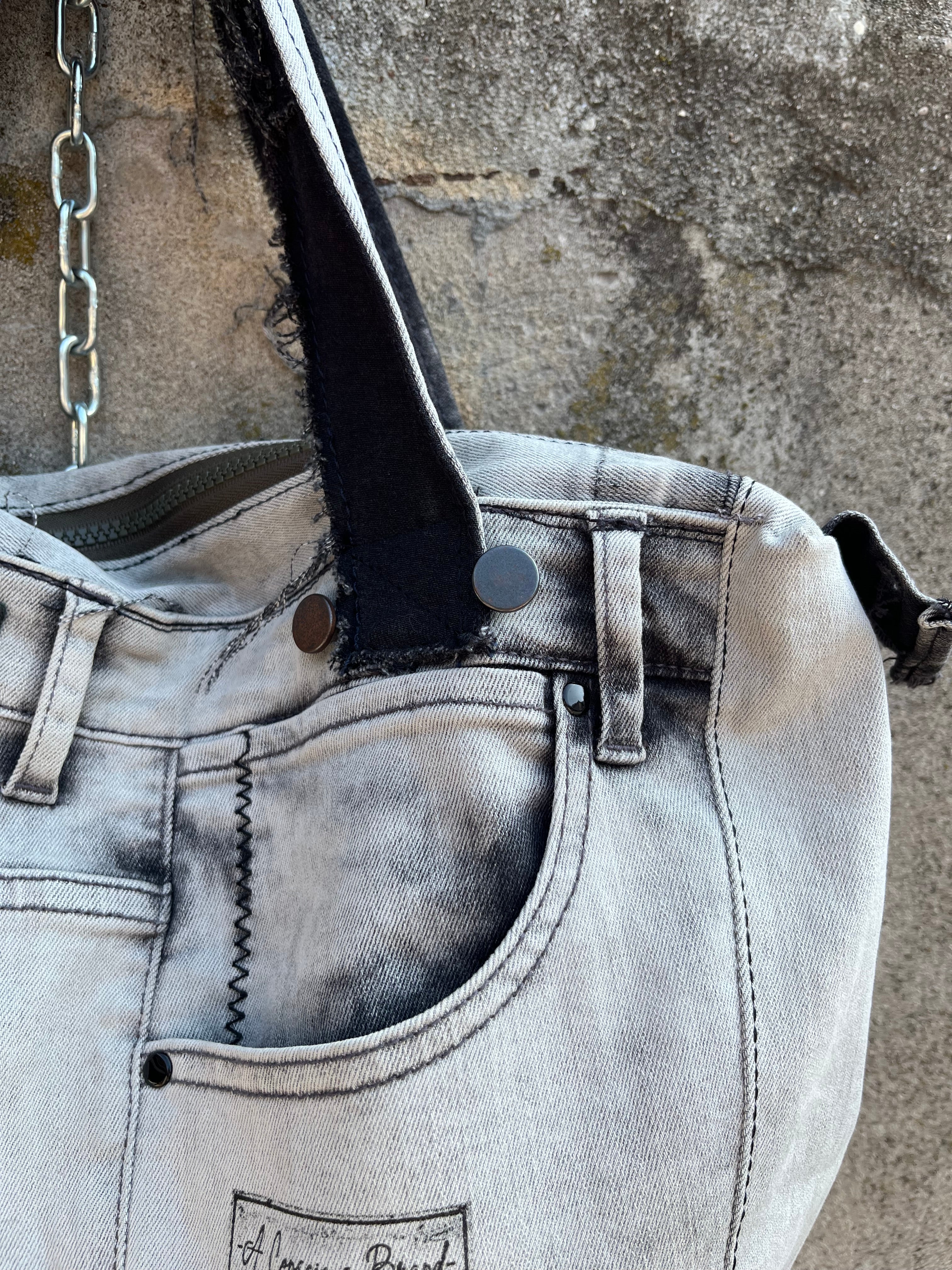 UPCYCLeD. Travel Bag
