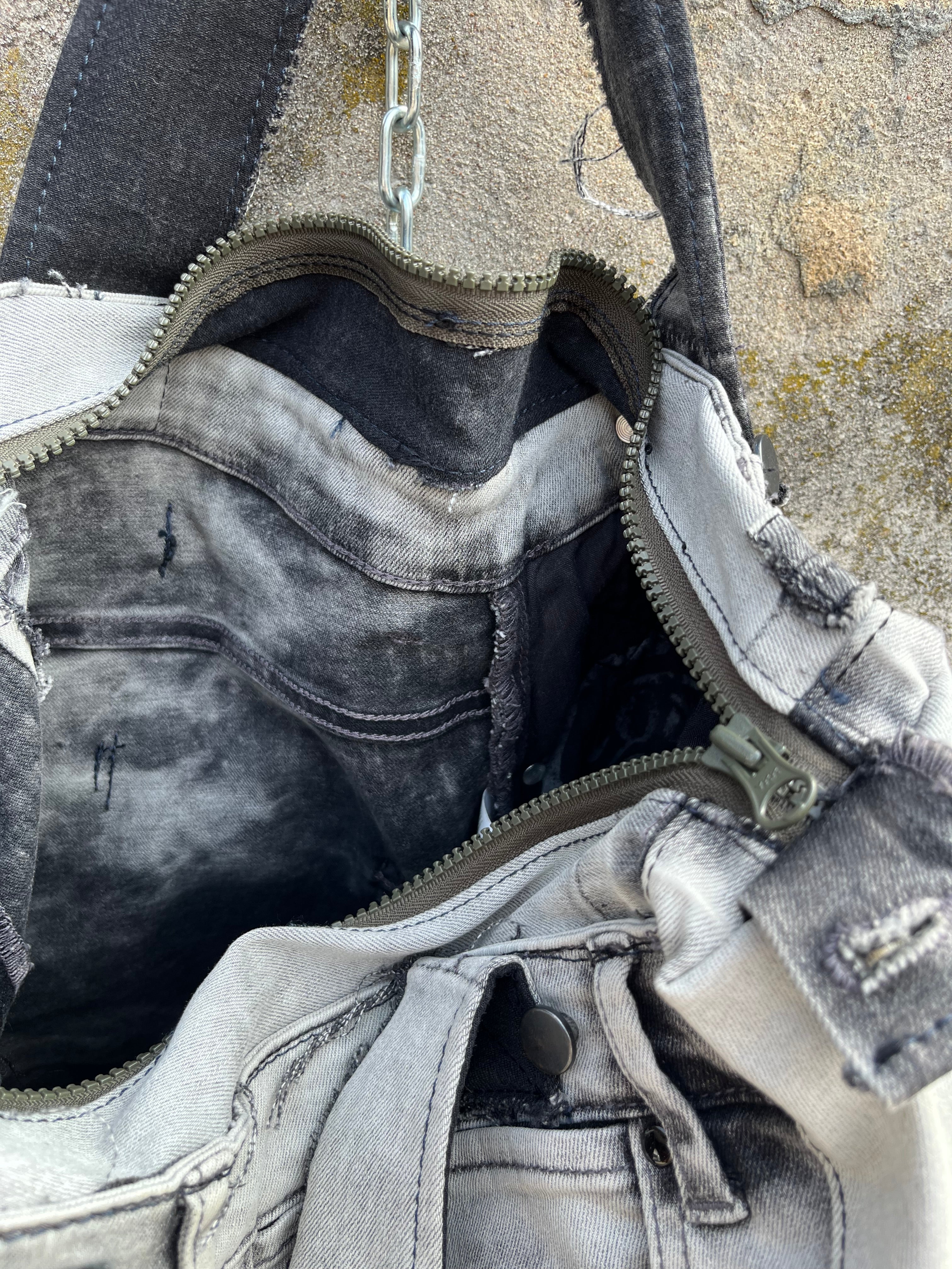 UPCYCLeD. Travel Bag
