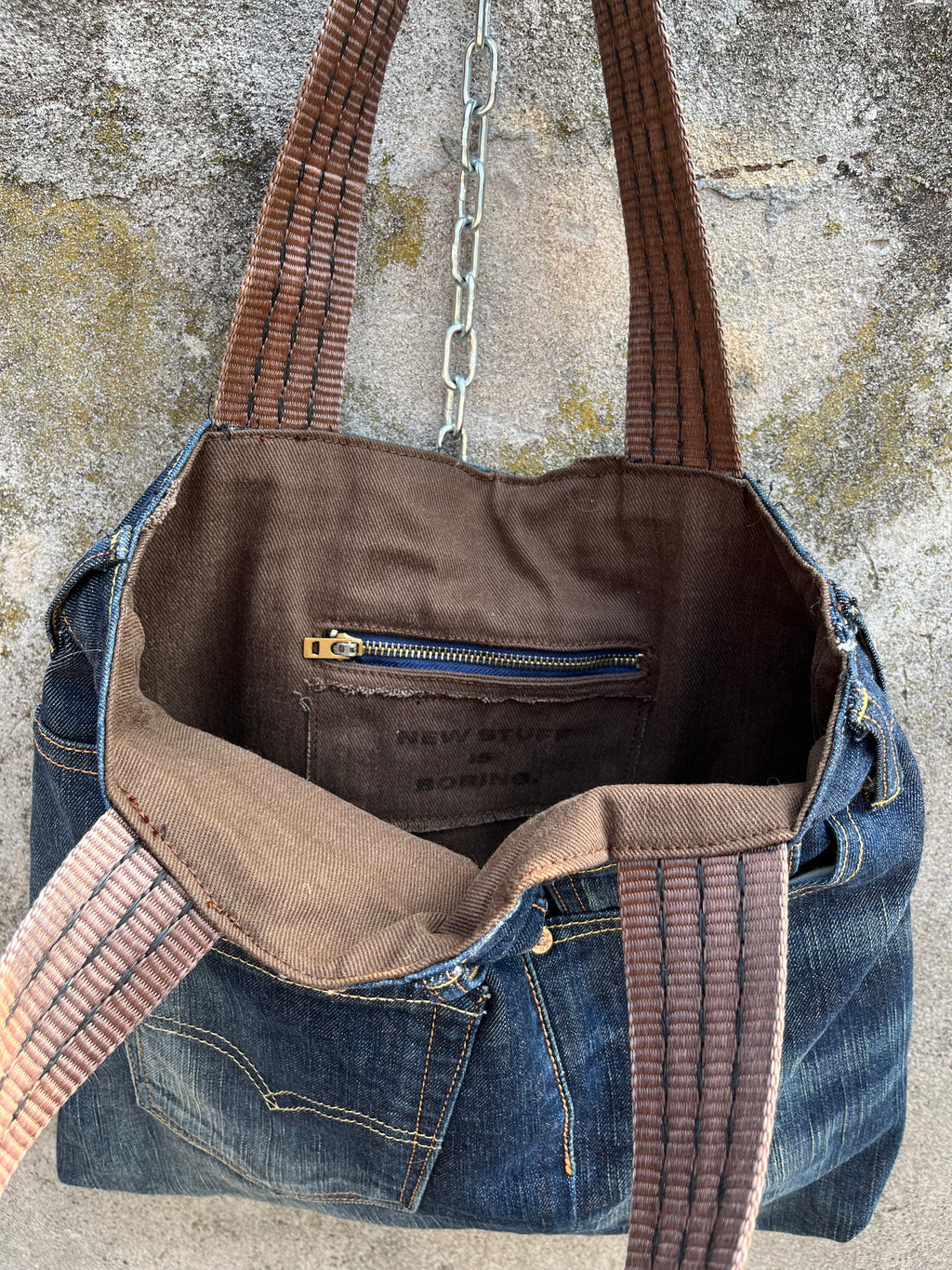 UPCYCLeD. Vertical Bag