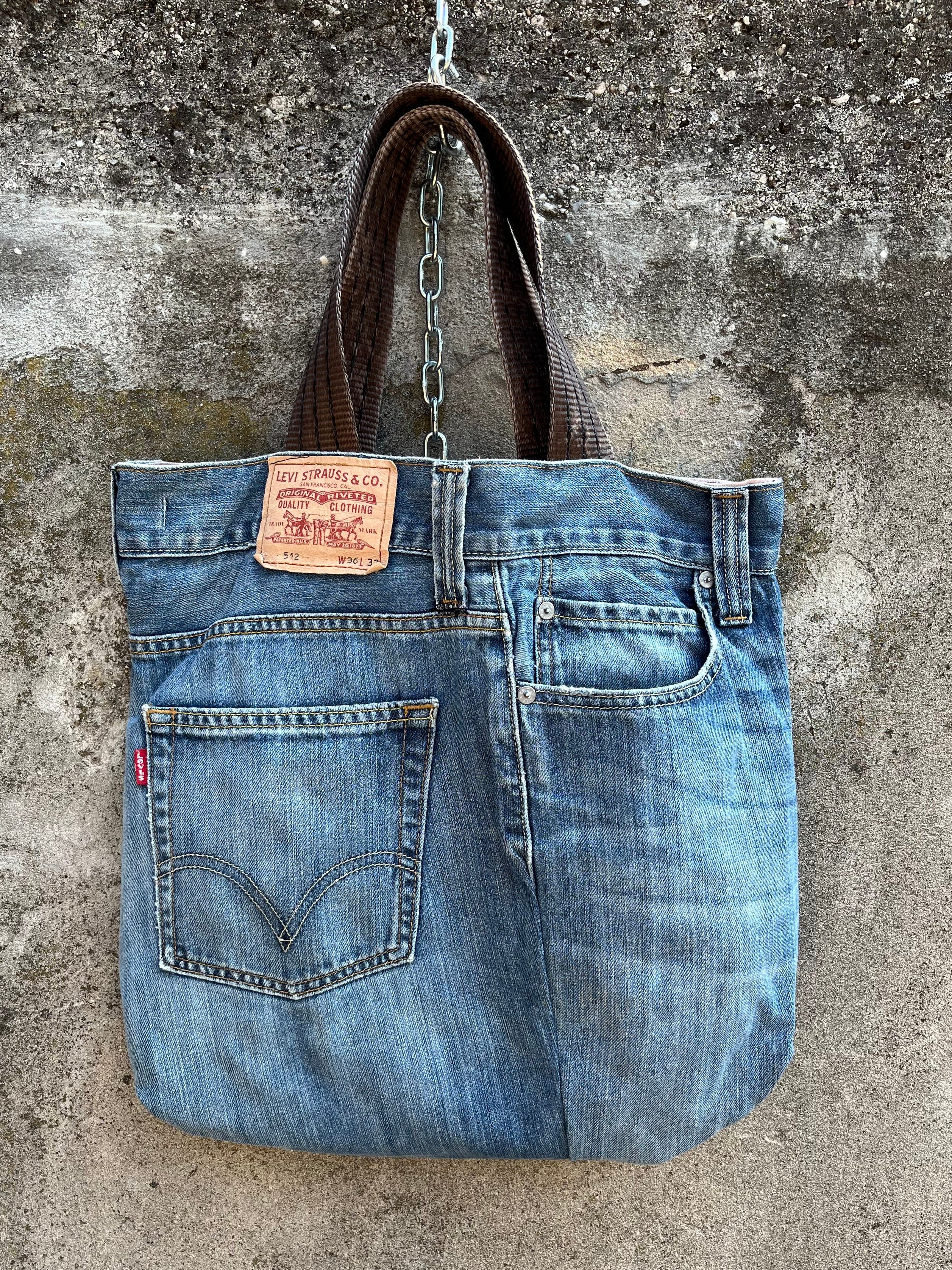 UPCYCLeD. Vertical Bag