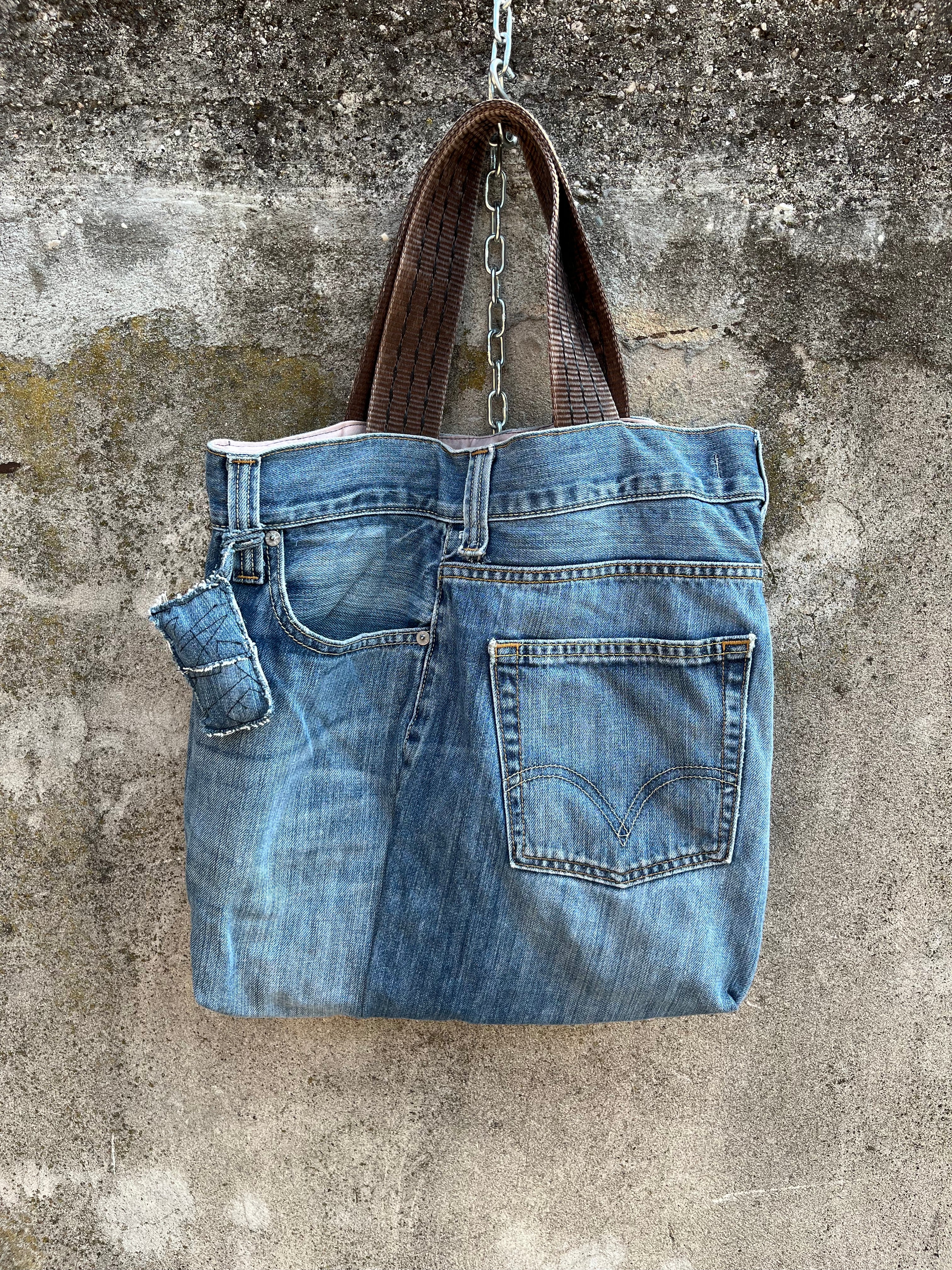 UPCYCLeD. Vertical Bag