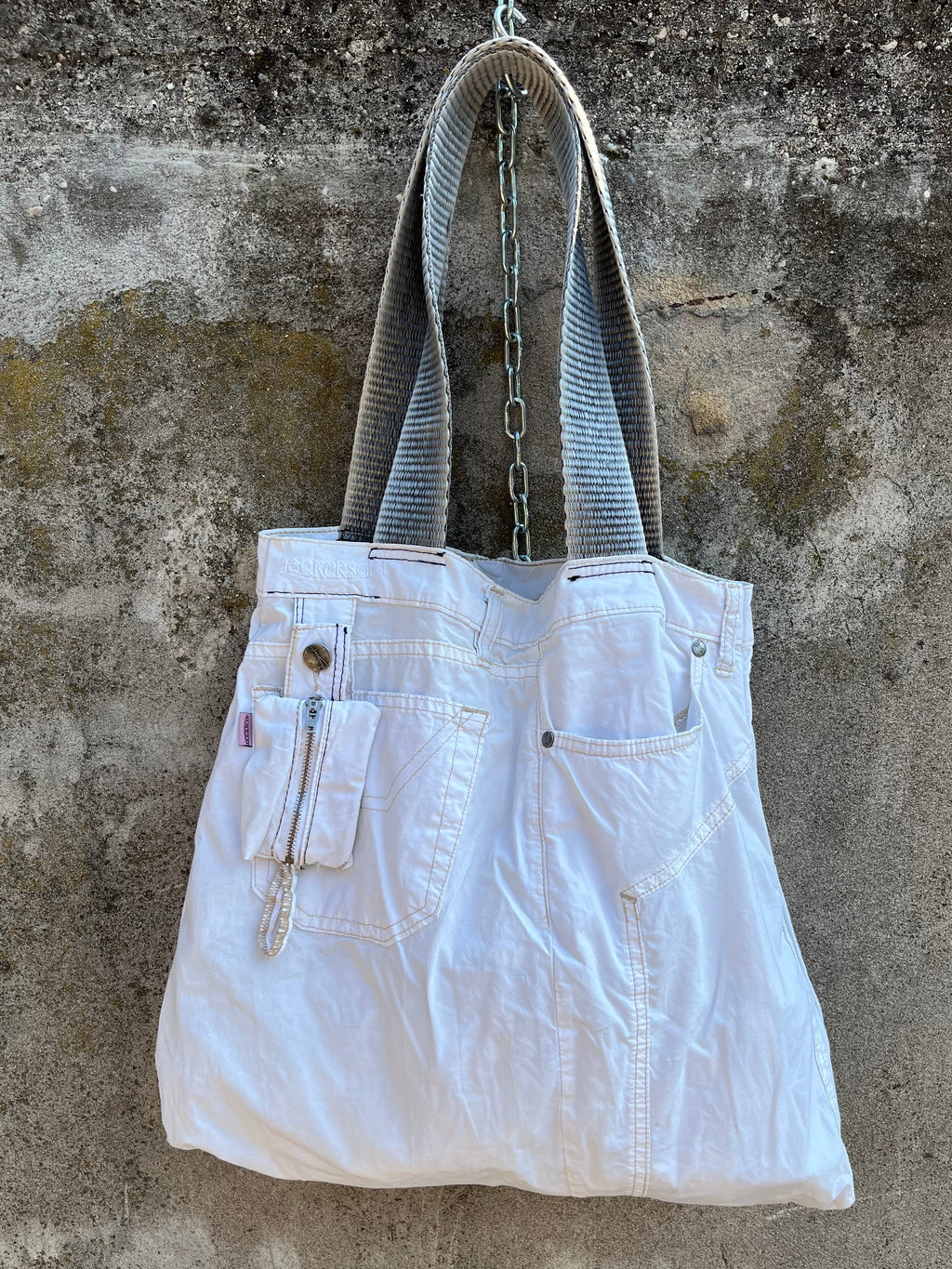 UPCYCLeD. Vertical Bag