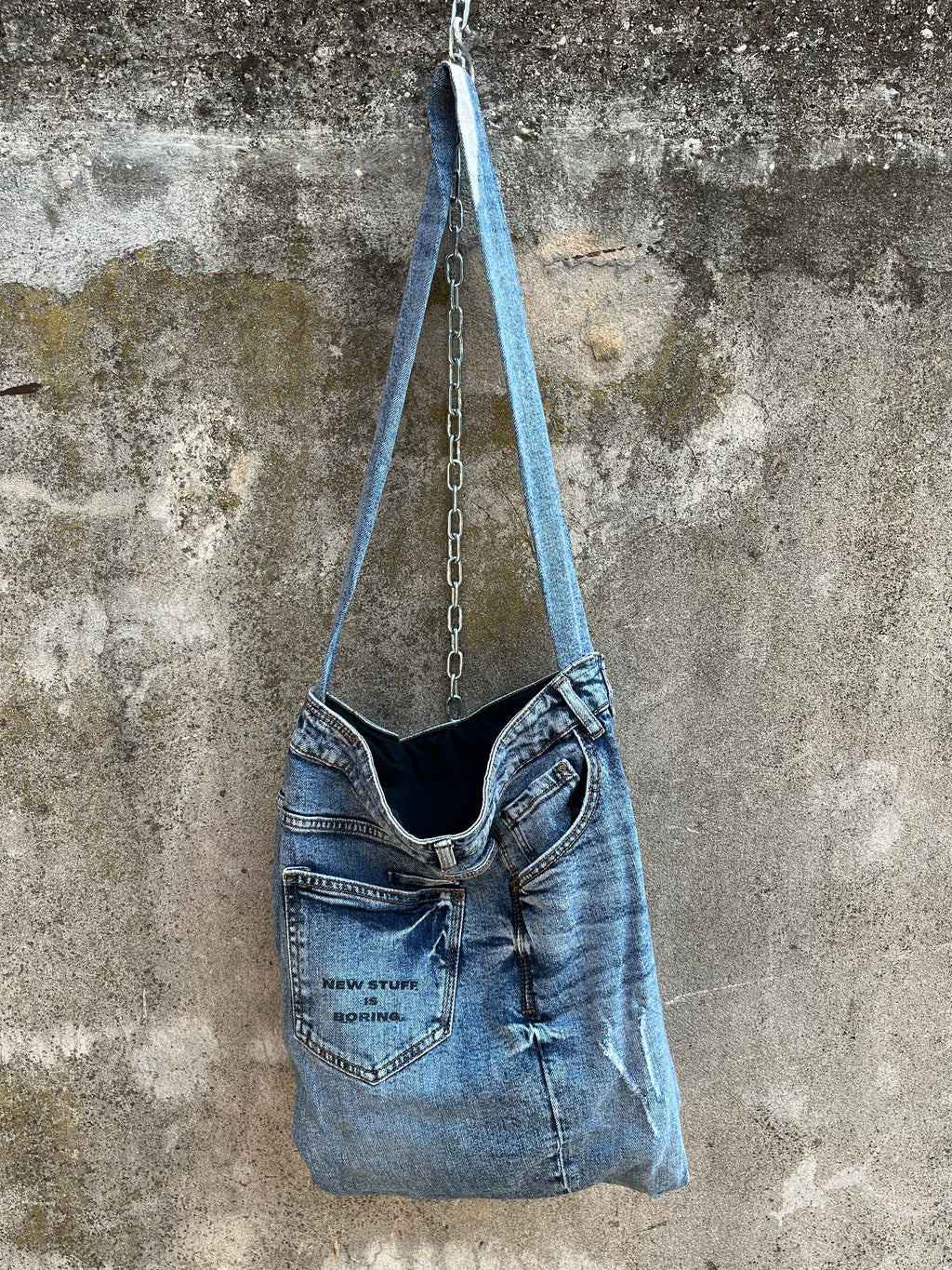 UPCYCLeD. Vertical Bag