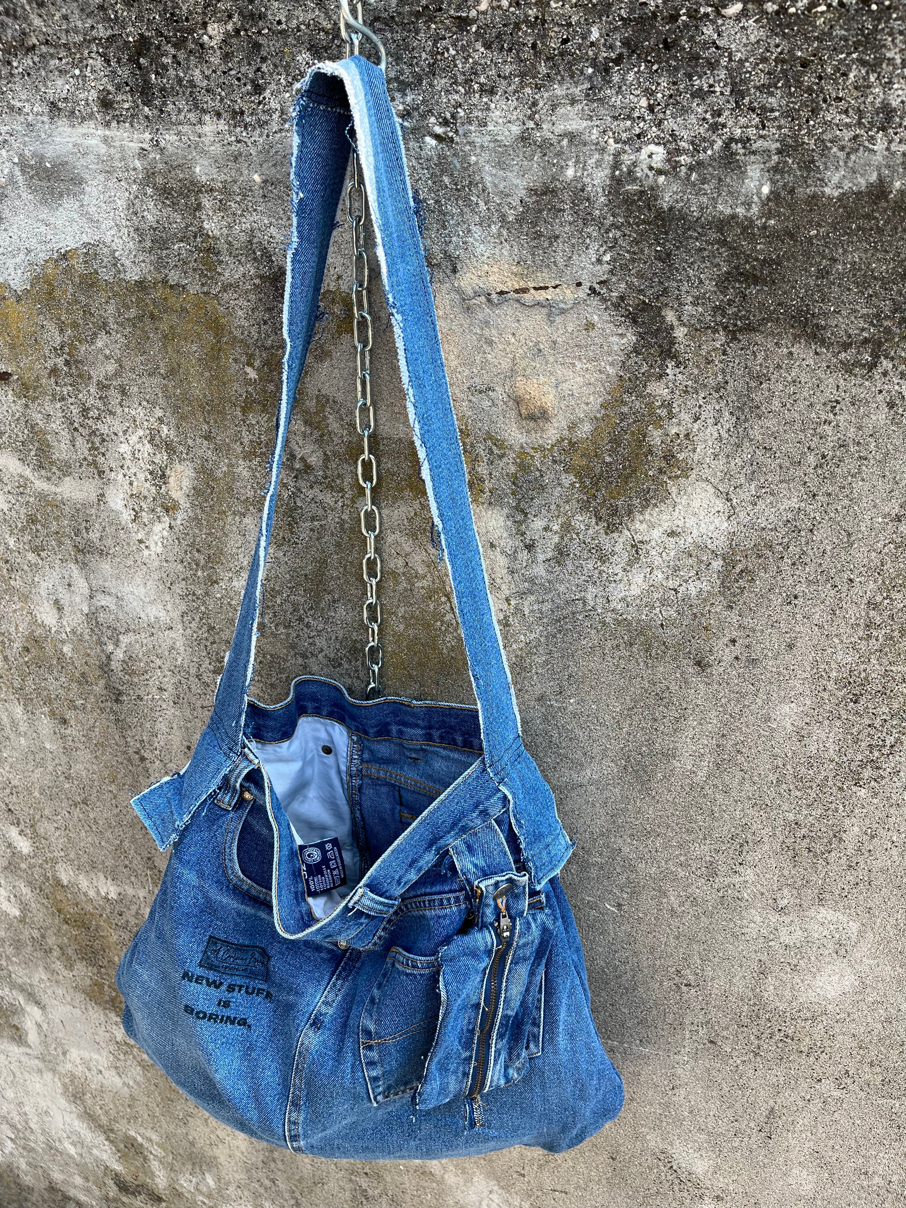 UPCYCLeD. Vertical Bag