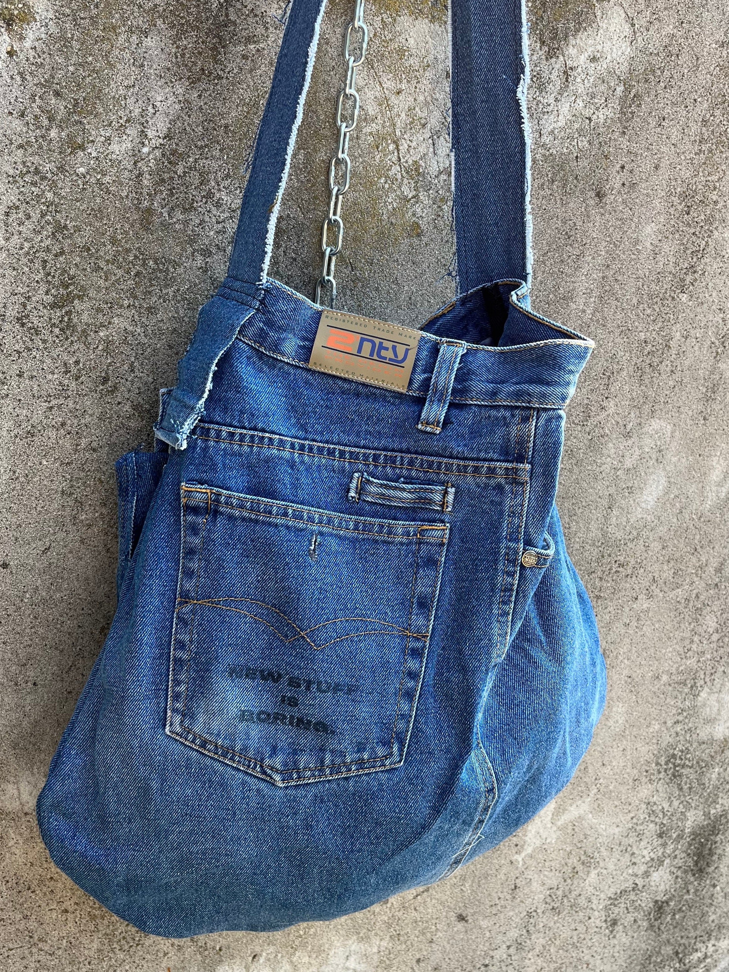 UPCYCLeD. Vertical Bag