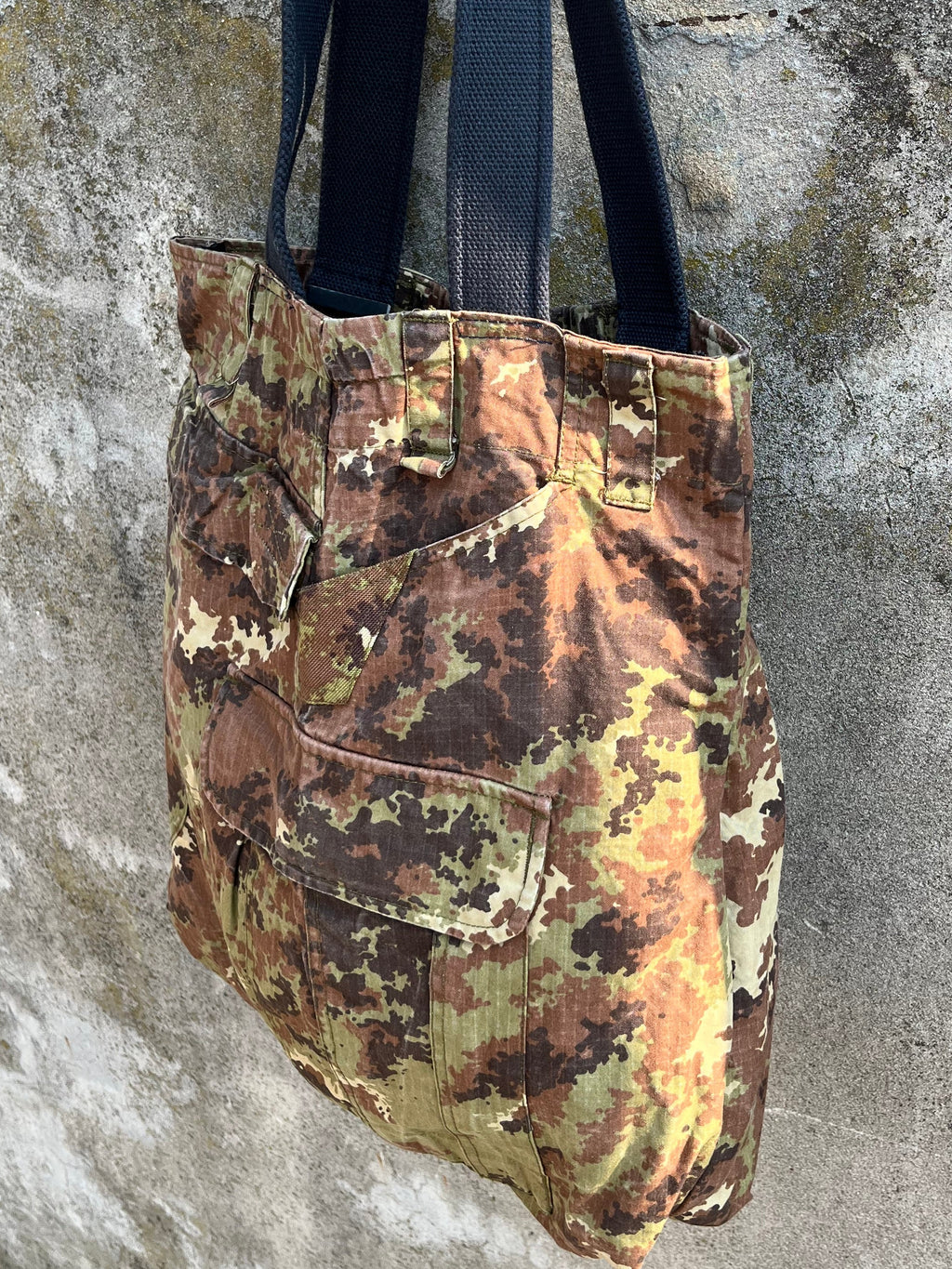 UPCYCLeD. Vertical Bag
