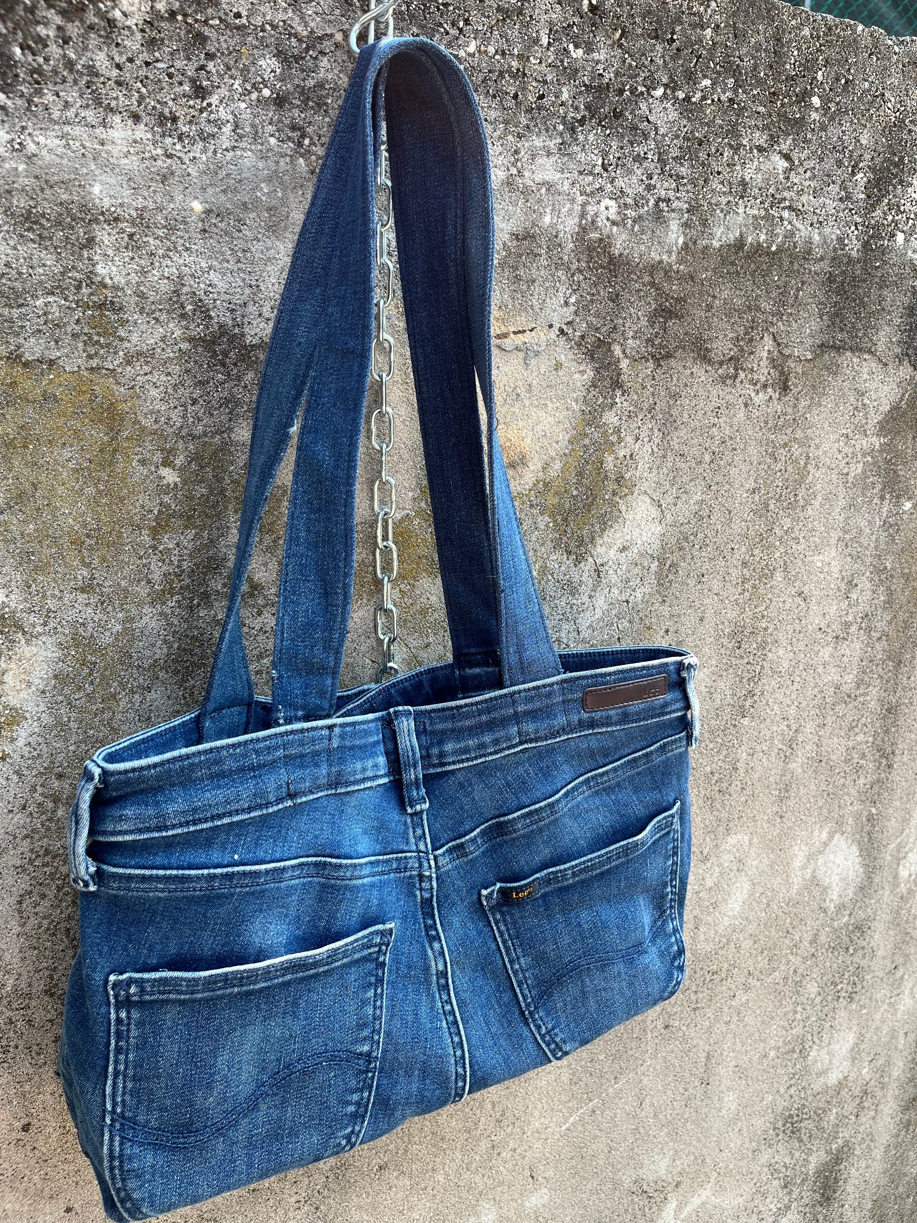 UPCYCLeD. Vertical Bag