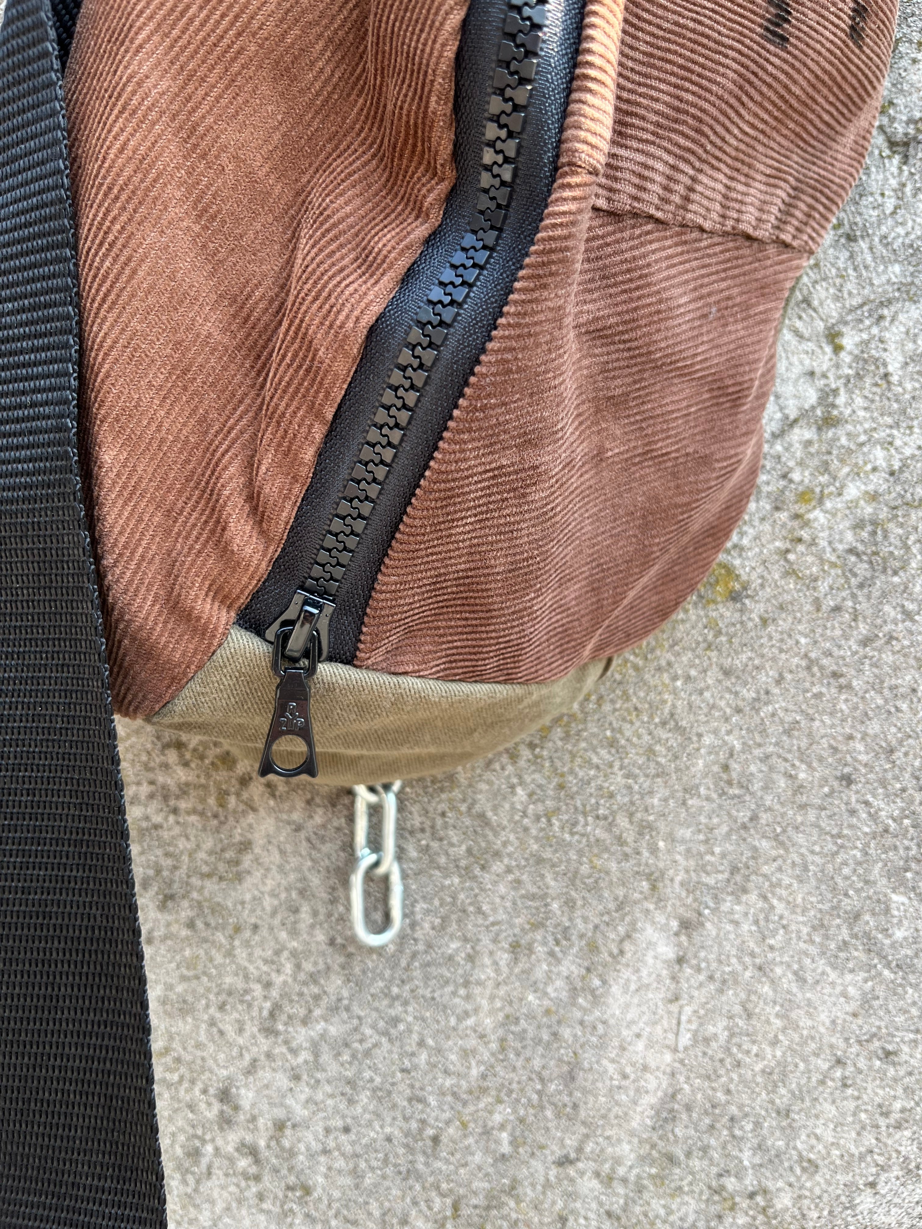 UPCYCLeD. Belt Bag