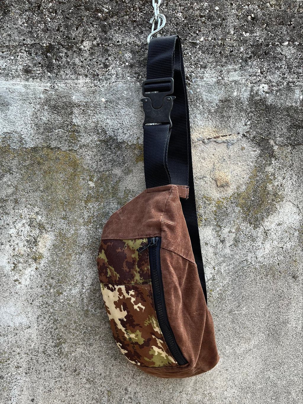 UPCYCLeD. Belt Bag