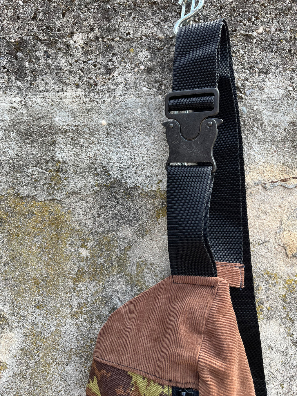 UPCYCLeD. Belt Bag