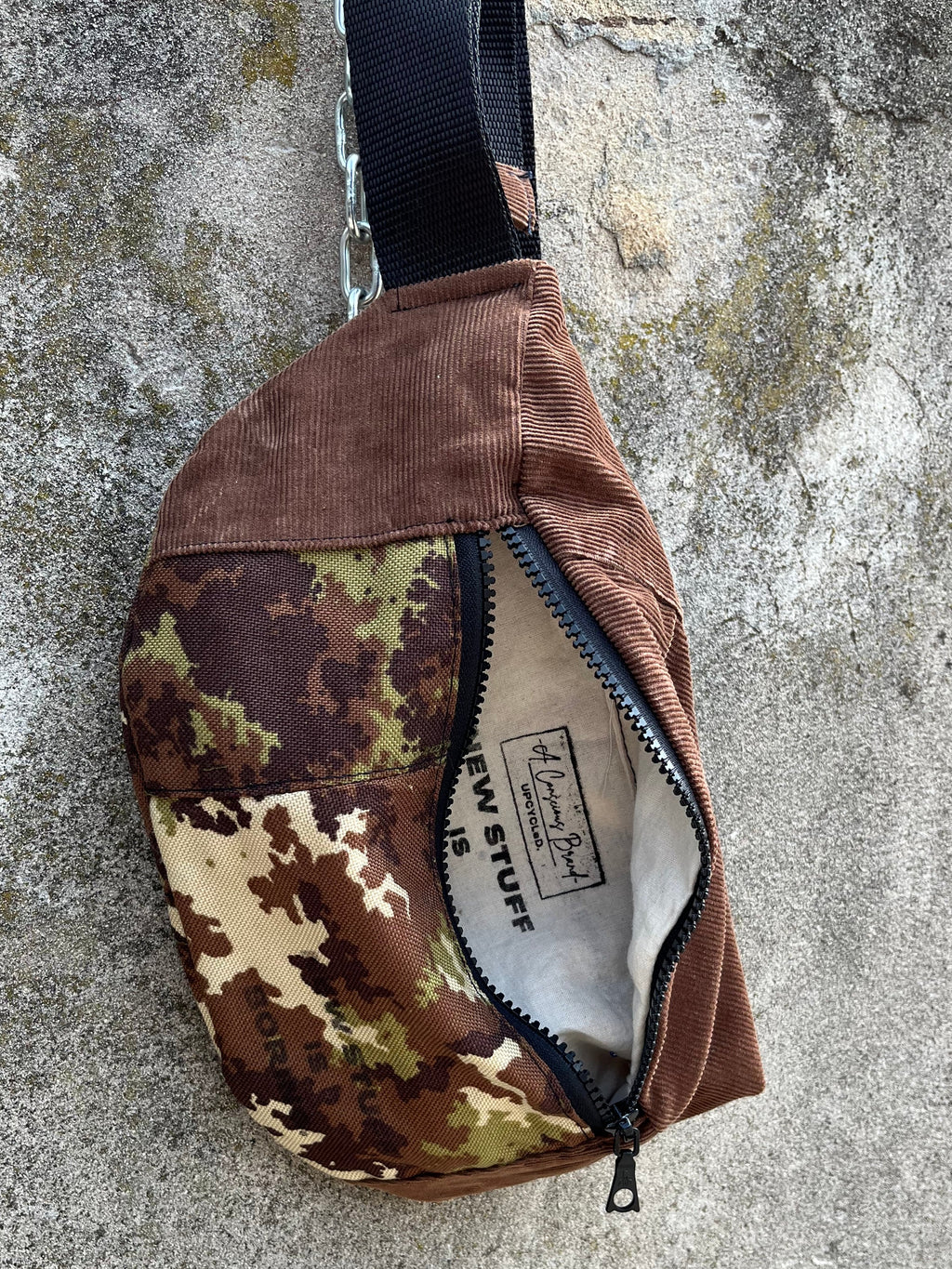 UPCYCLeD. Belt Bag