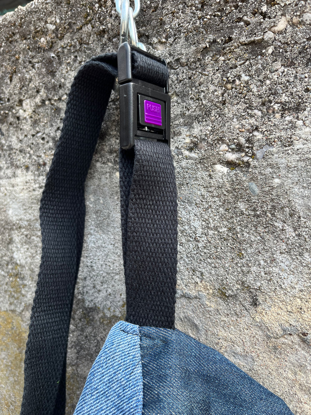 UPCYCLeD. Belt Bag