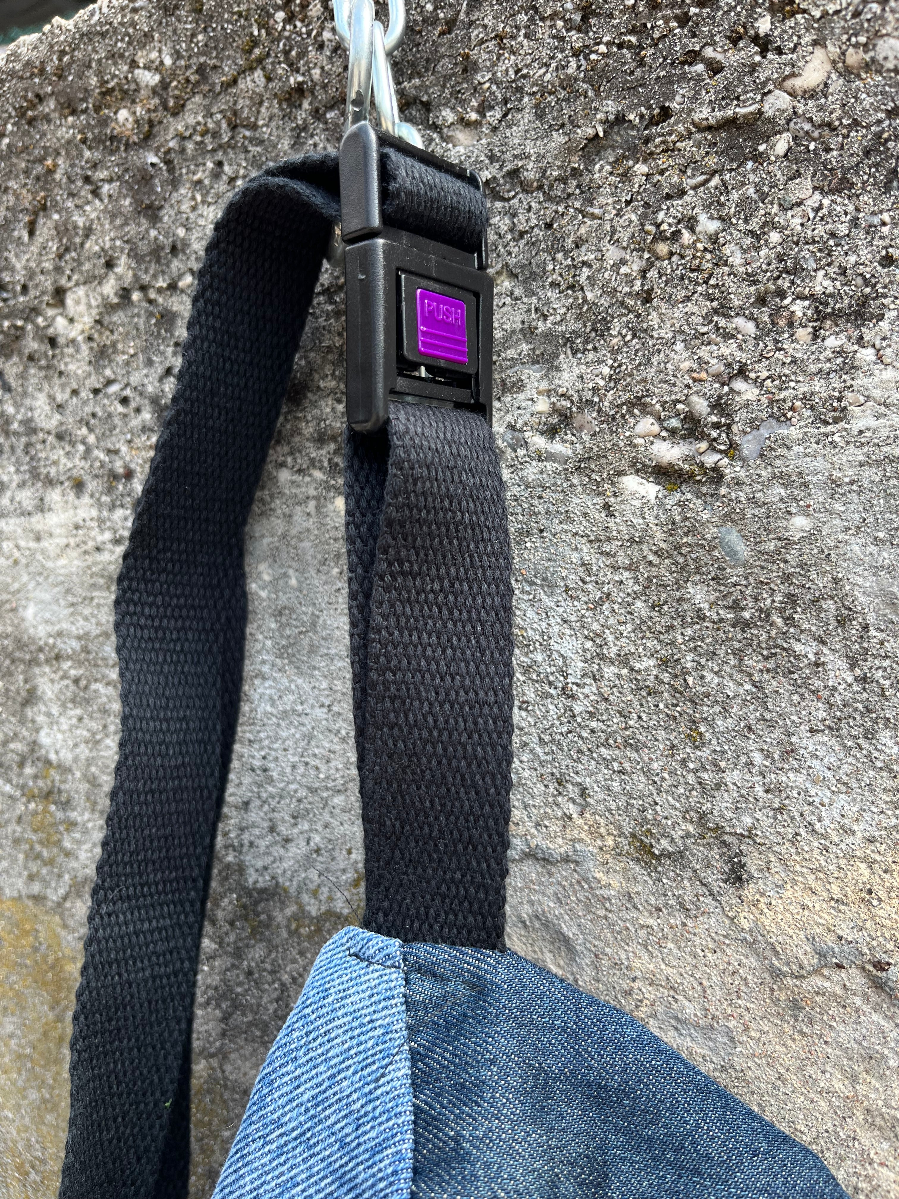UPCYCLeD. Belt Bag
