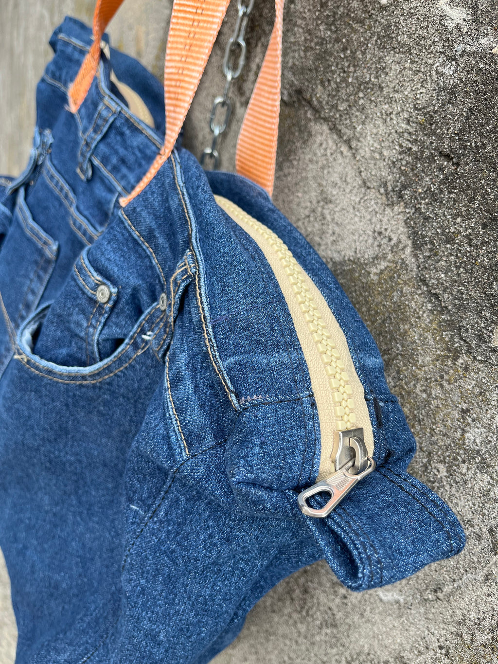 UPCYCLeD. Travel Bag