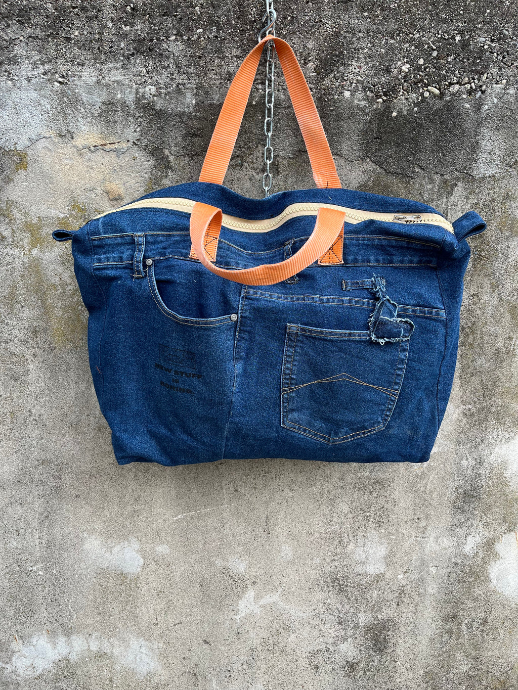 UPCYCLeD. Travel Bag