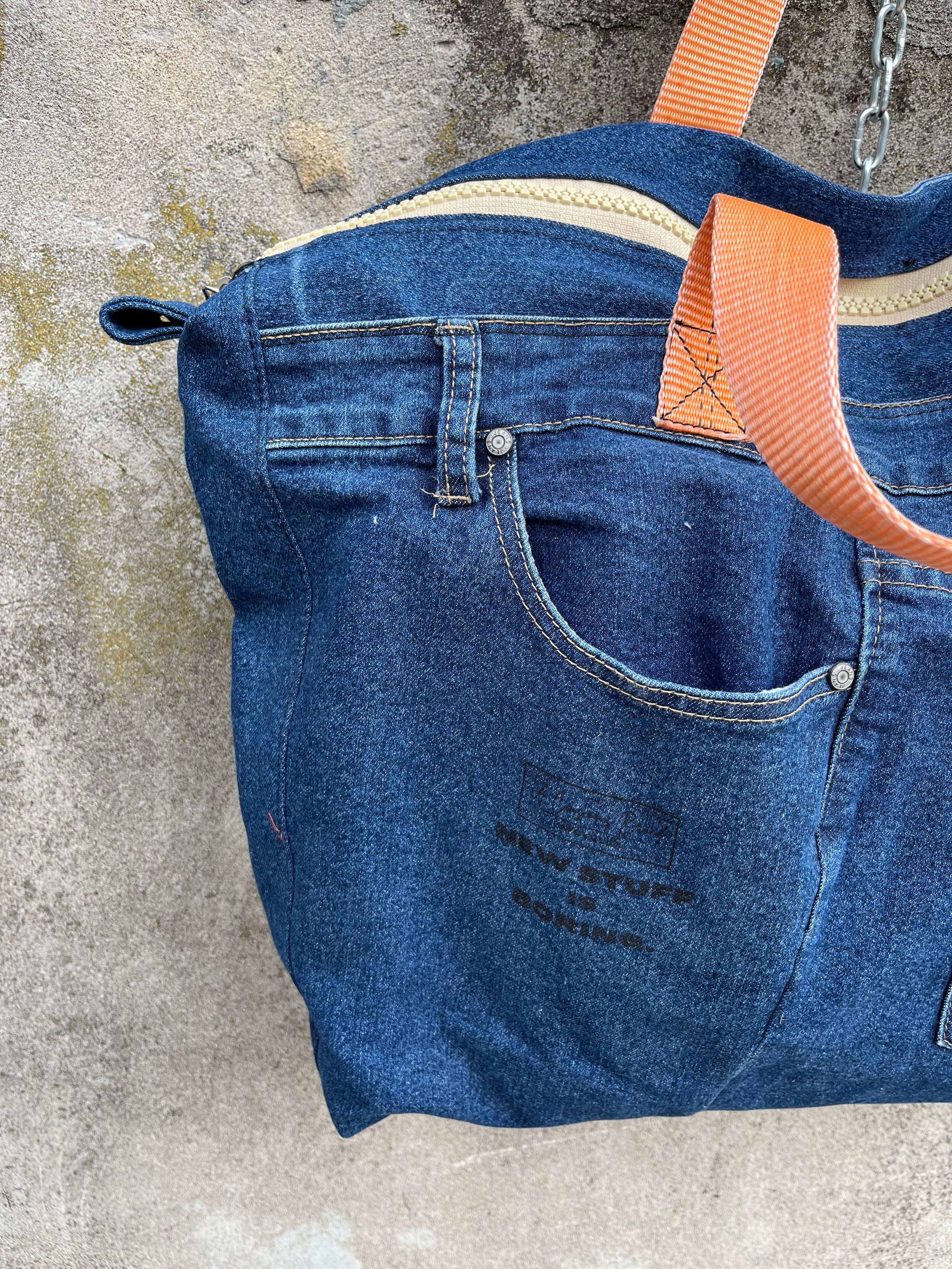 UPCYCLeD. Travel Bag