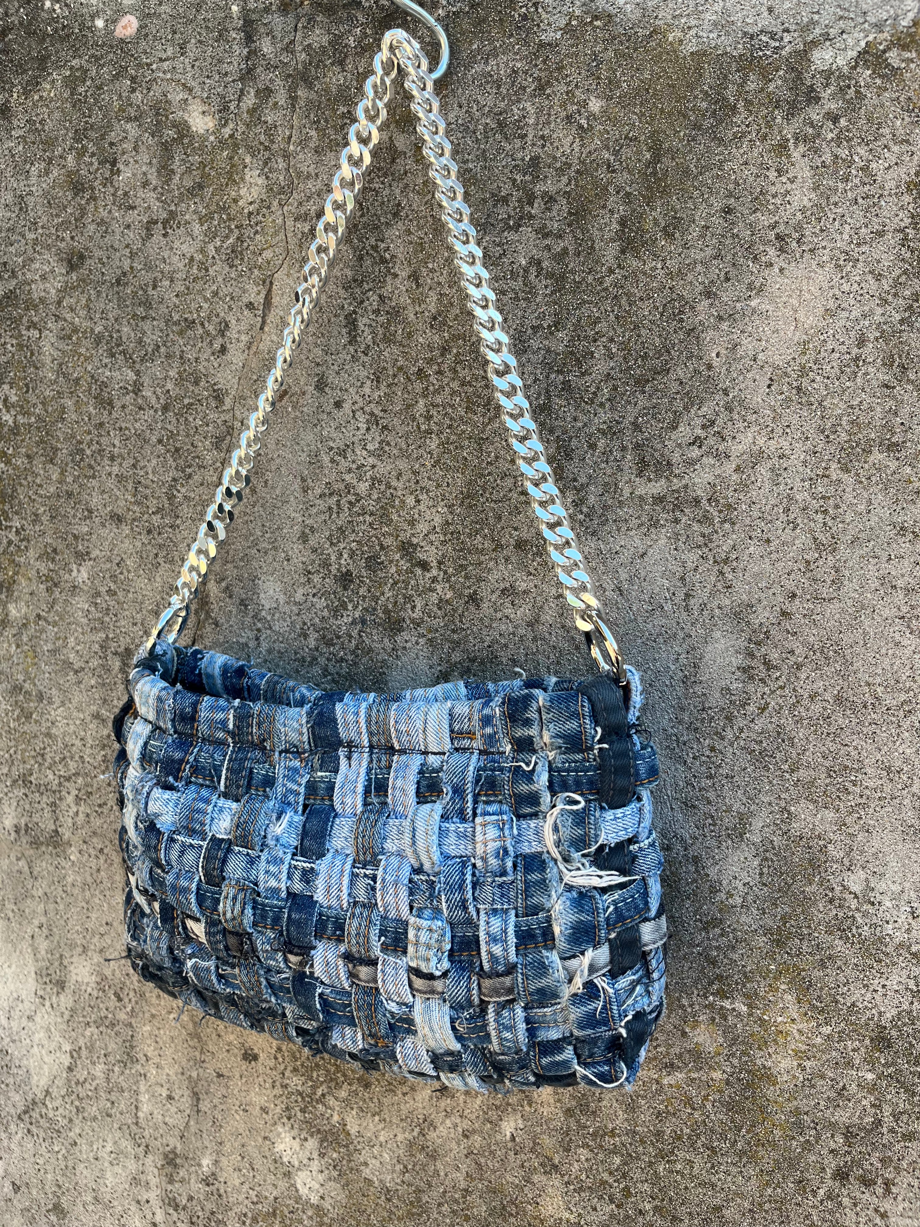 UPCYCLeD. BONES BAG