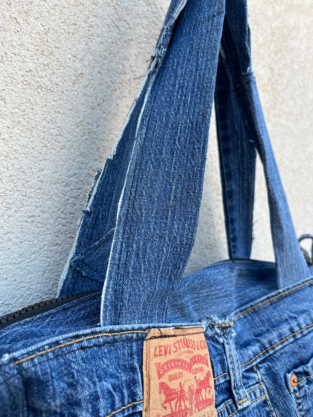 UPCYCLeD. Denim Bag