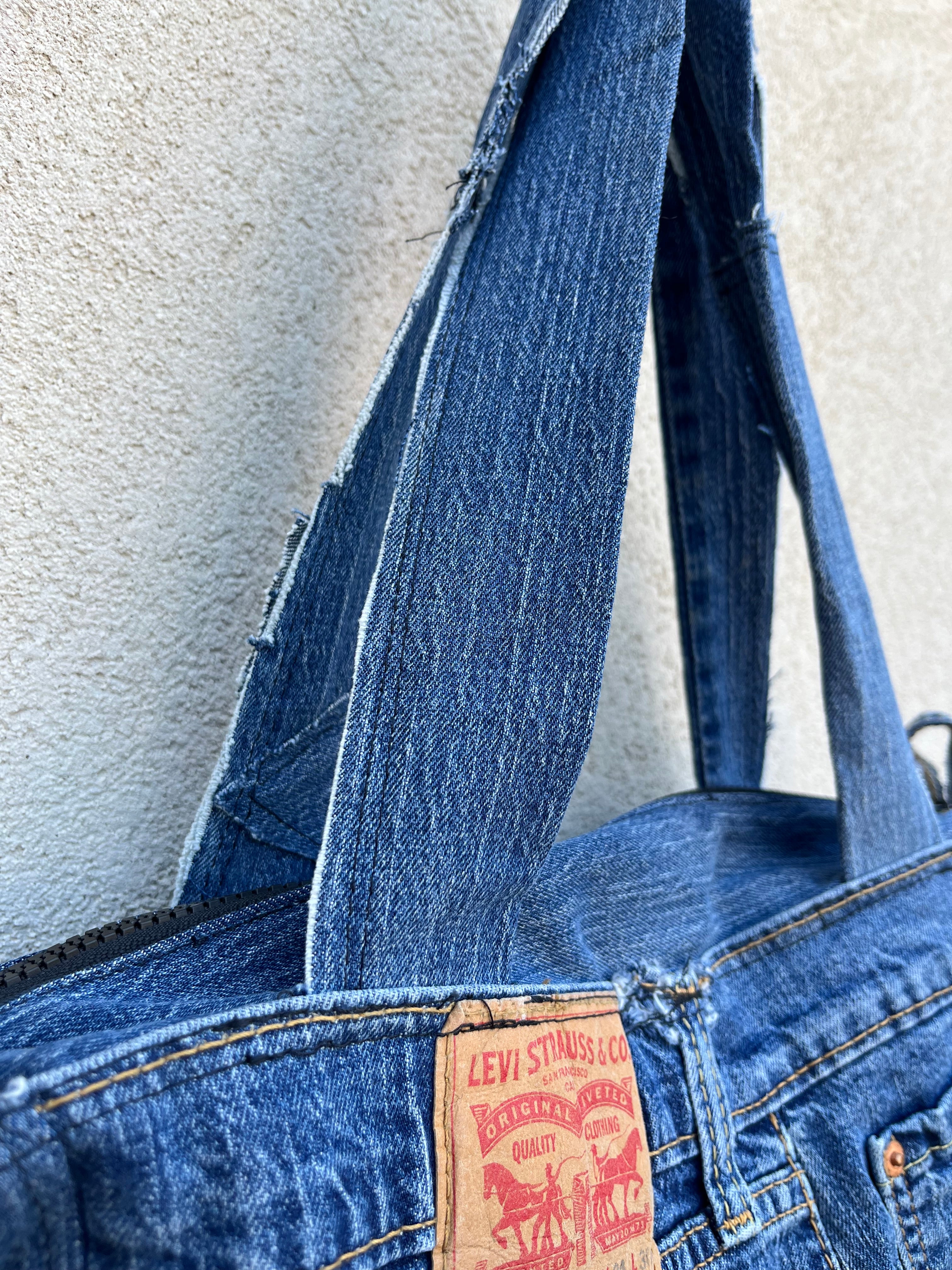 UPCYCLeD. Denim Bag
