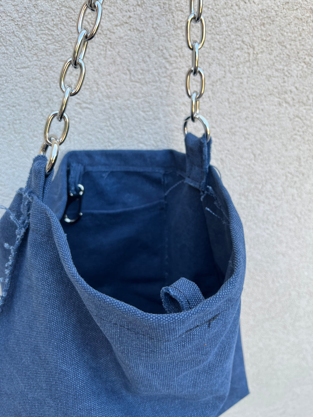 UPCYCLeD. SHOPPER