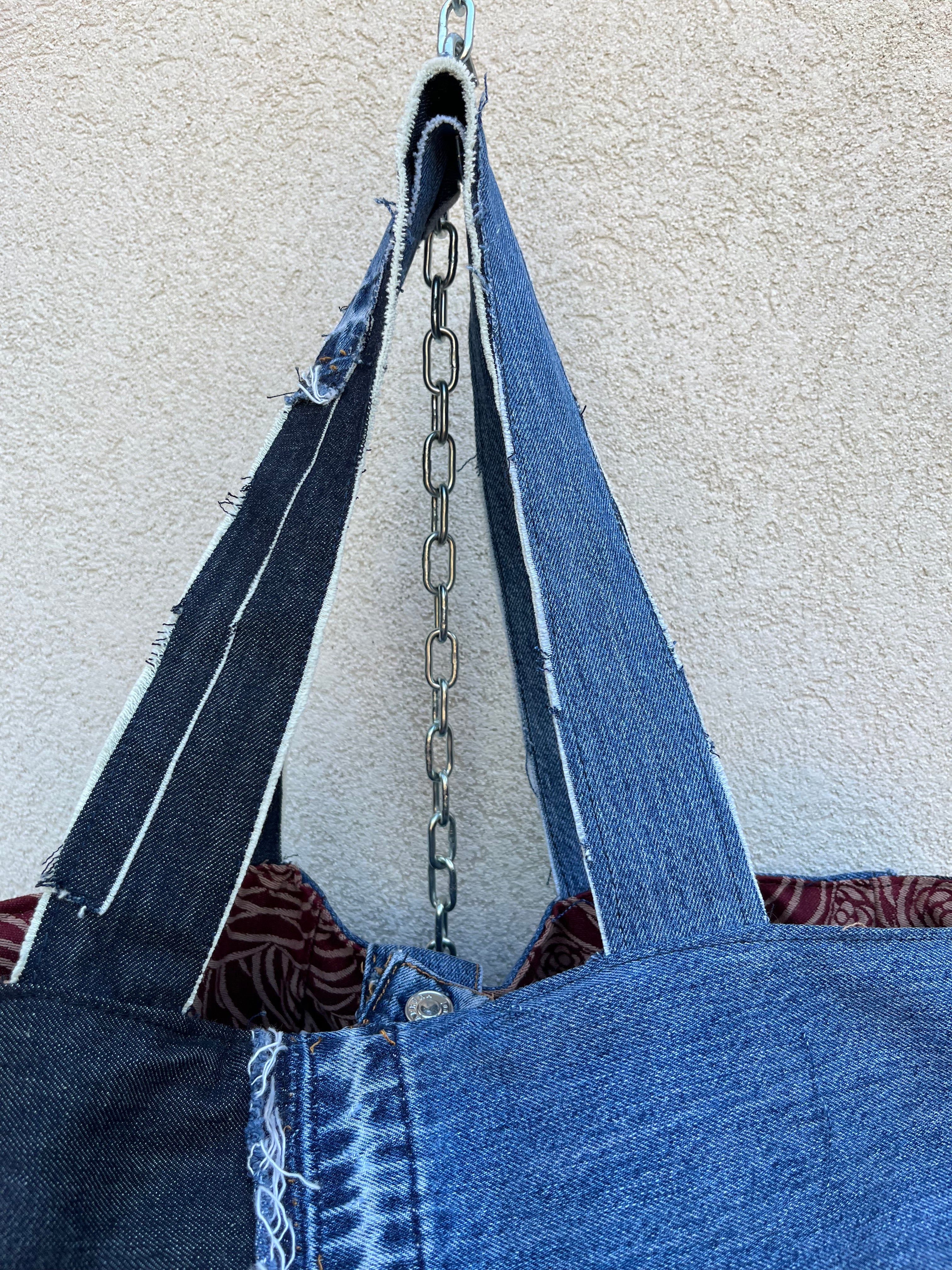 UPCYCLeD. SHOPPER