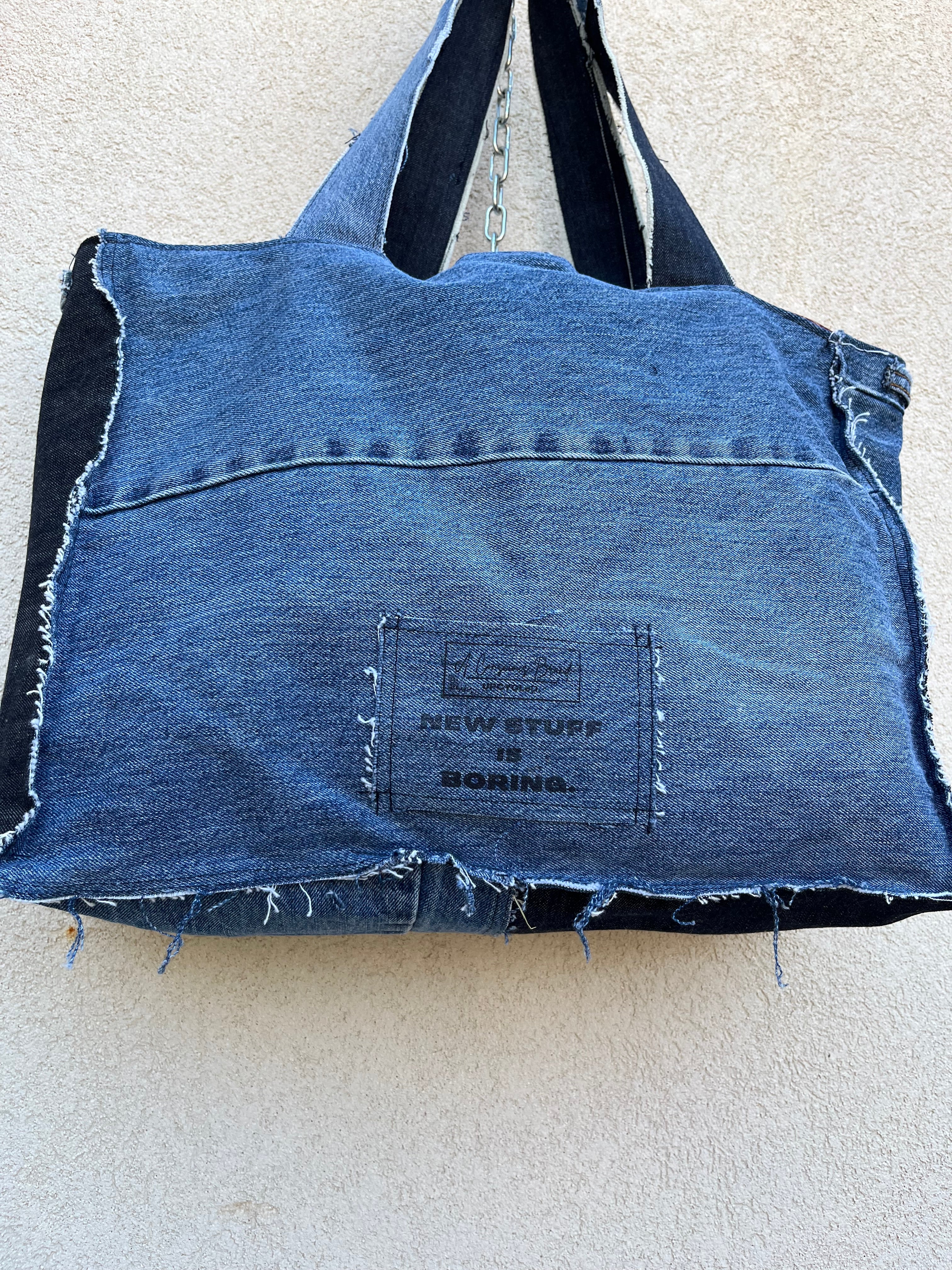 UPCYCLeD. SHOPPER