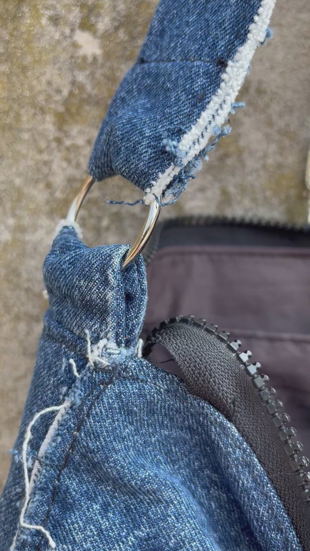 UPCYCLeD. Denim Baguette