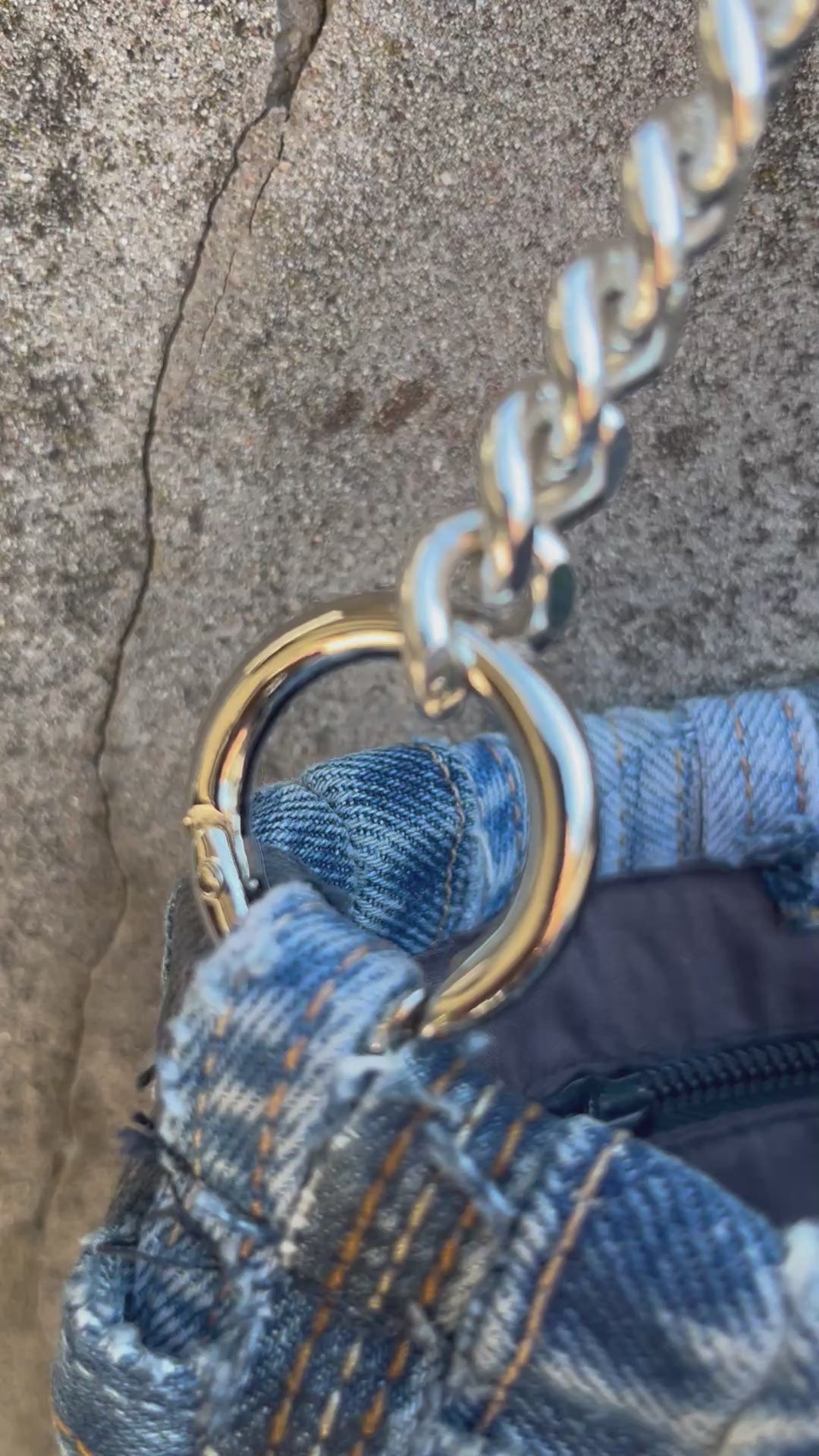 UPCYCLeD. BONES BAG